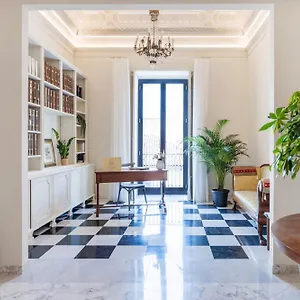 bnb-palazzo-costarelli.catania-hotels.net/